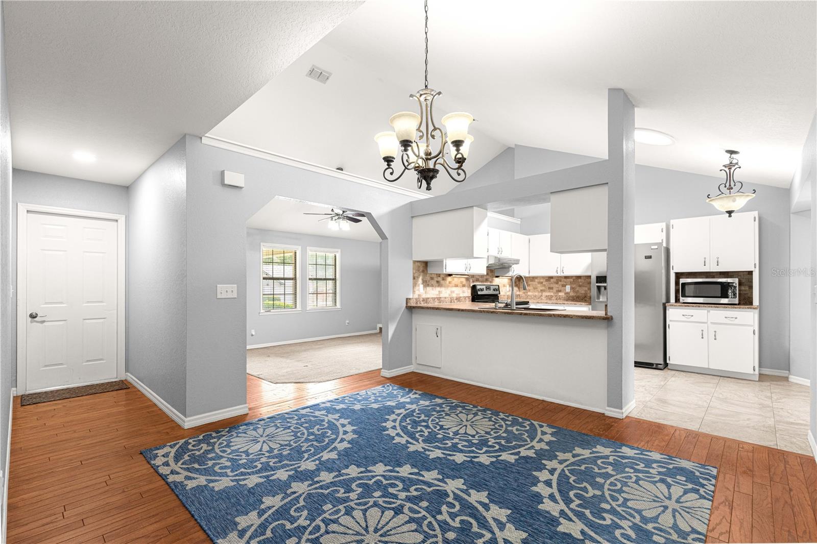 Image 13 of 52 For 4944 40th Terrace