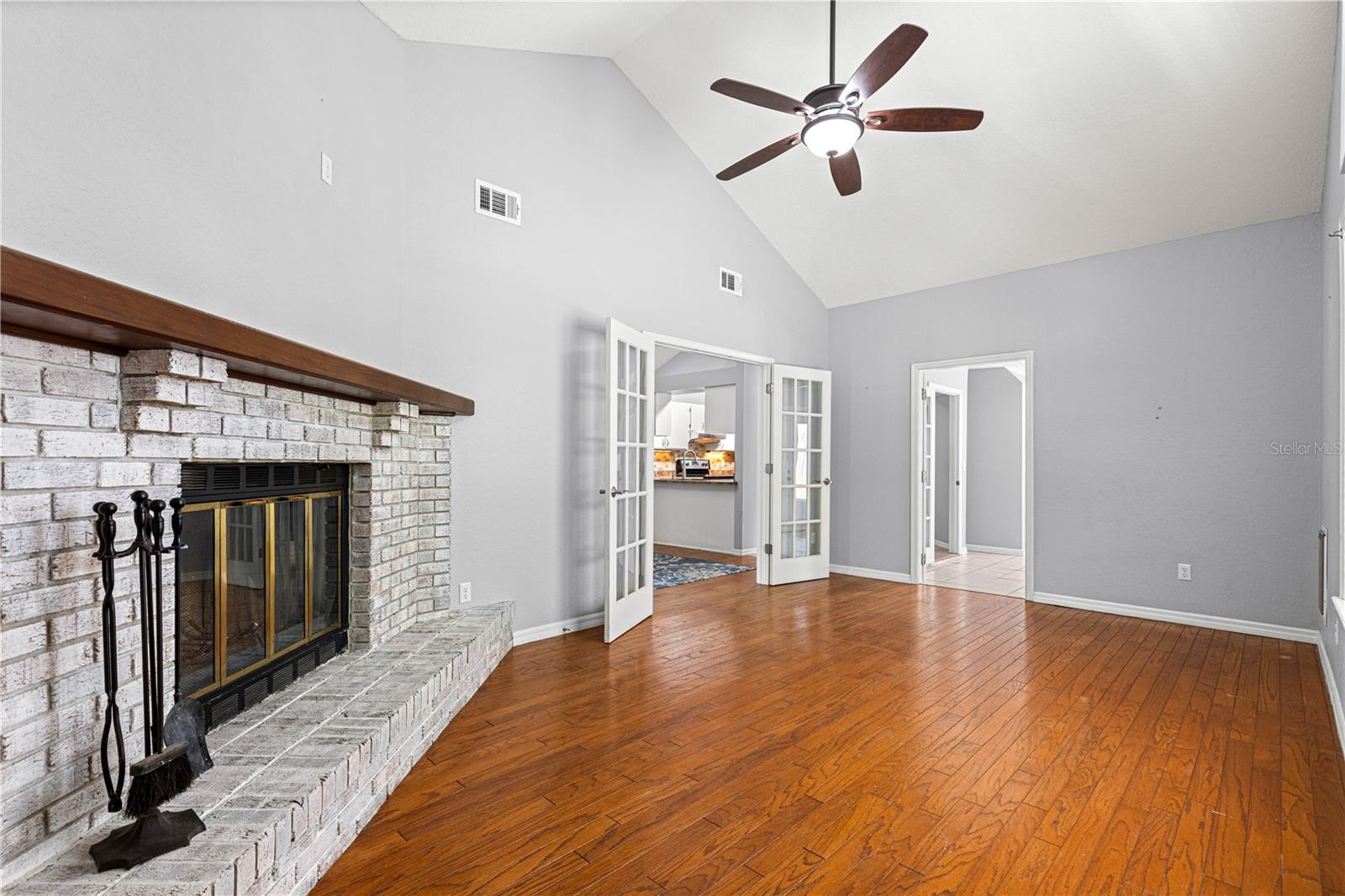 Image 24 of 52 For 4944 40th Terrace