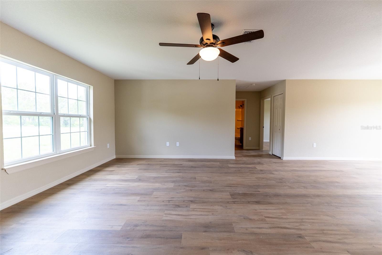 Image 3 of 42 For 148 Dogwood Drive Circle
