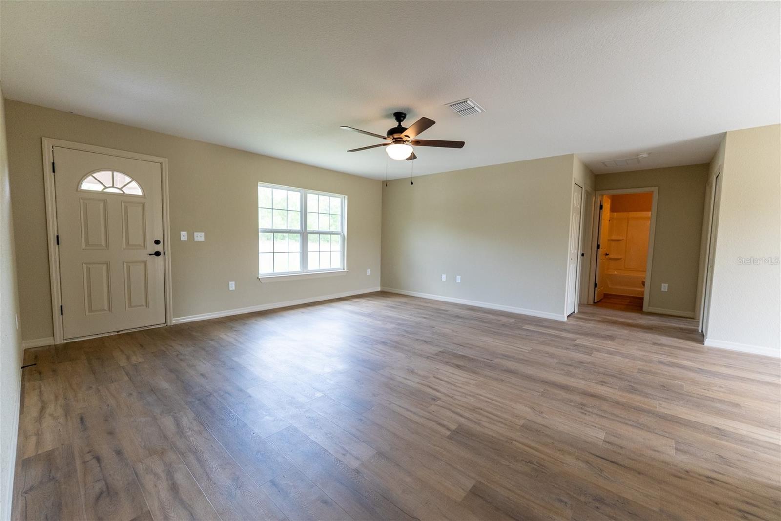 Image 4 of 42 For 148 Dogwood Drive Circle