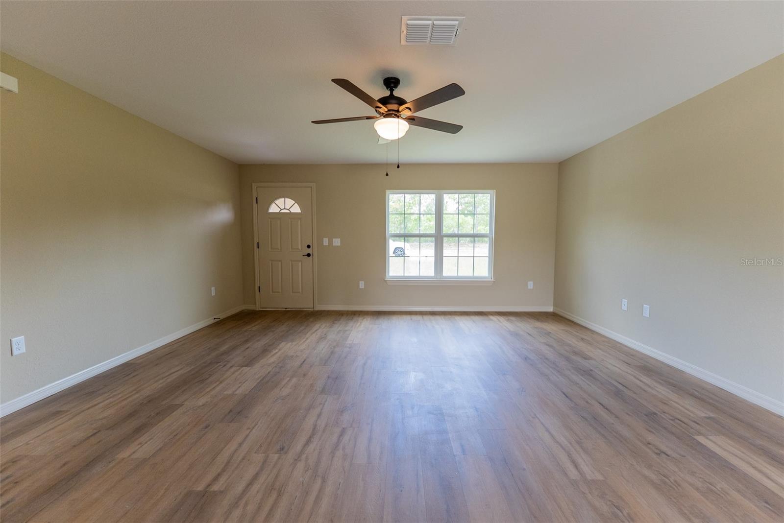 Image 5 of 42 For 148 Dogwood Drive Circle