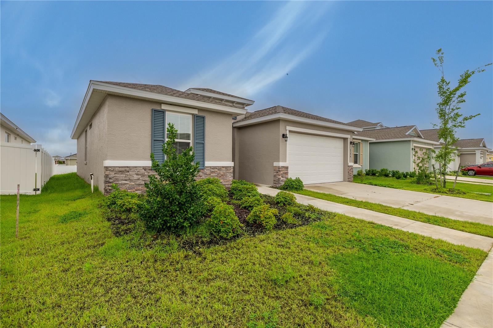 Image 3 of 21 For 6396 72nd Terrace