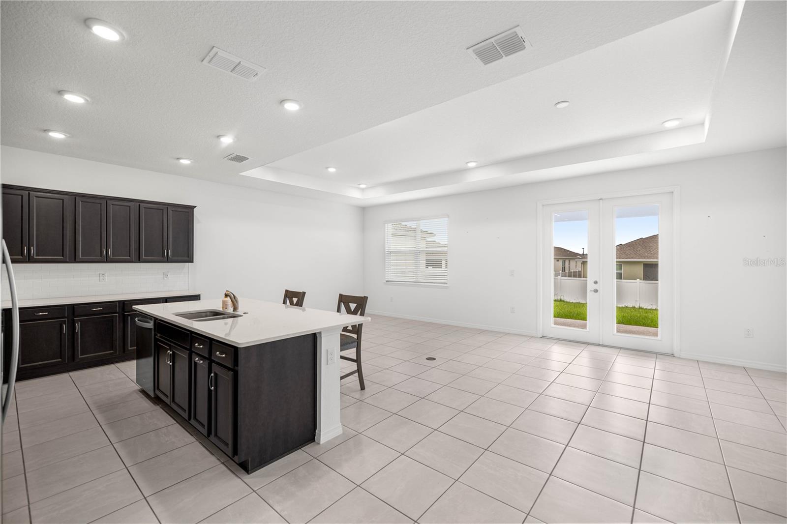 Image 8 of 21 For 6396 72nd Terrace