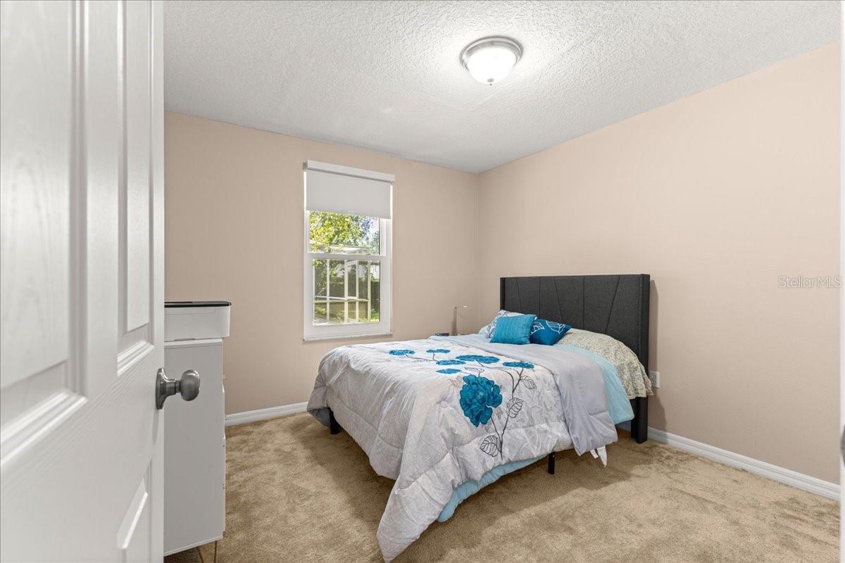 Image 14 of 43 For 5721 62nd Avenue