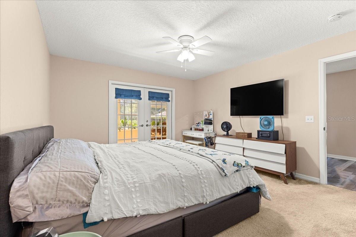 Image 23 of 43 For 5721 62nd Avenue