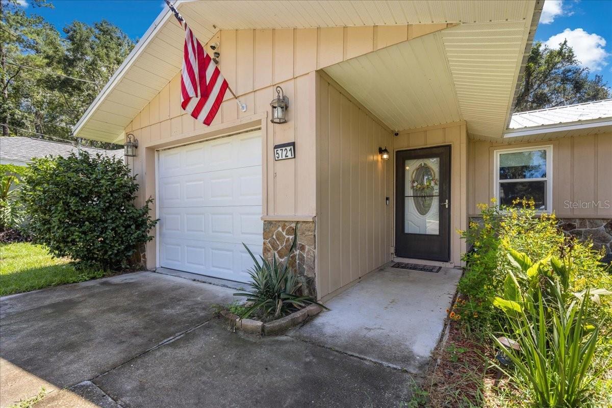 Image 34 of 43 For 5721 62nd Avenue