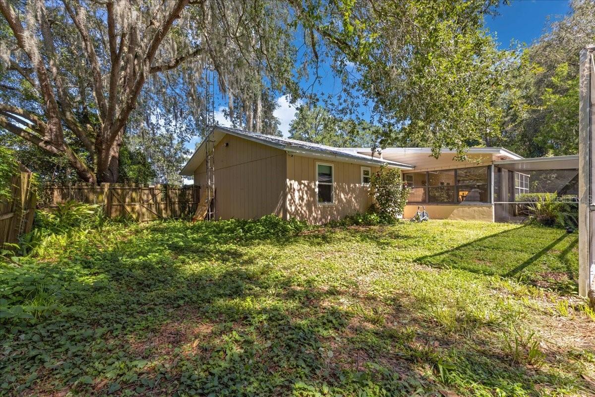 Image 41 of 43 For 5721 62nd Avenue