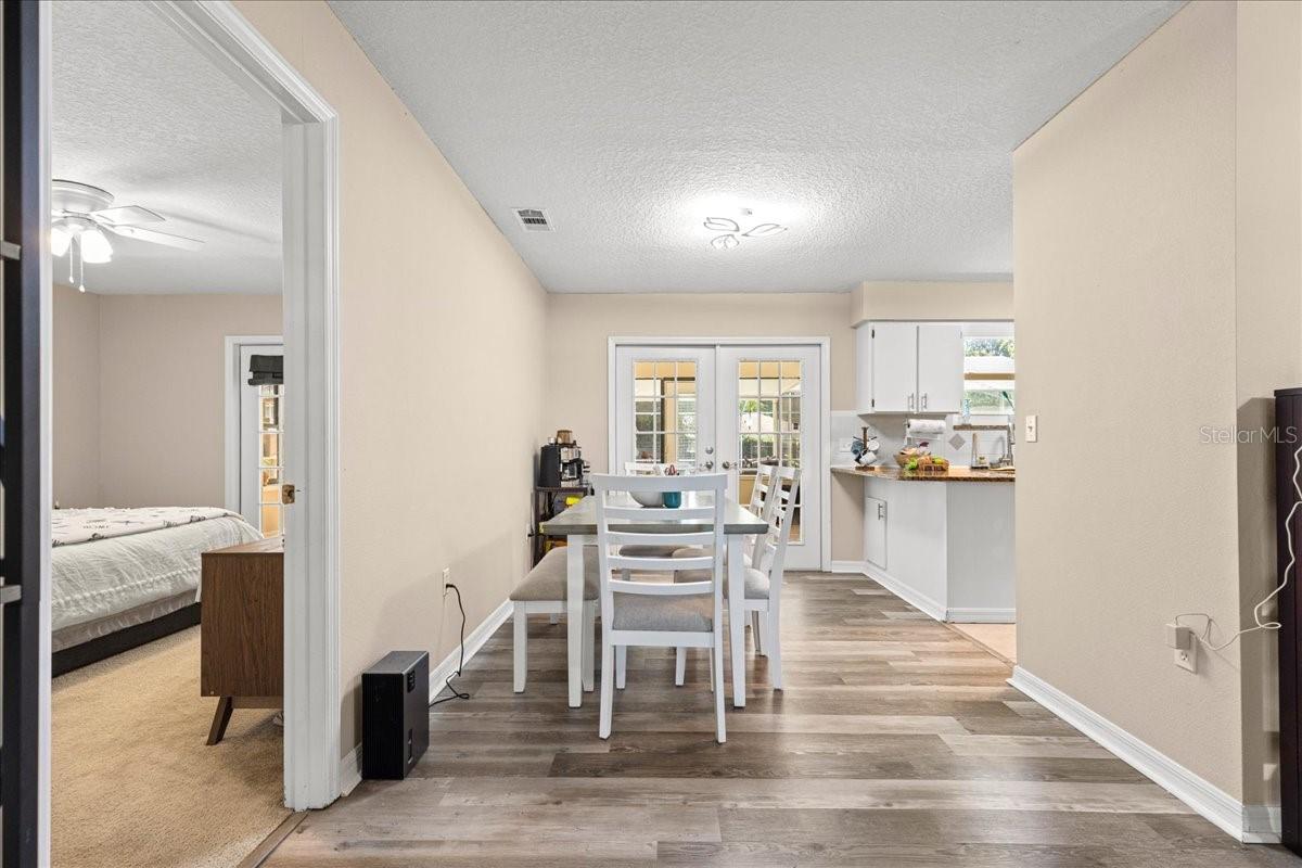 Image 8 of 43 For 5721 62nd Avenue