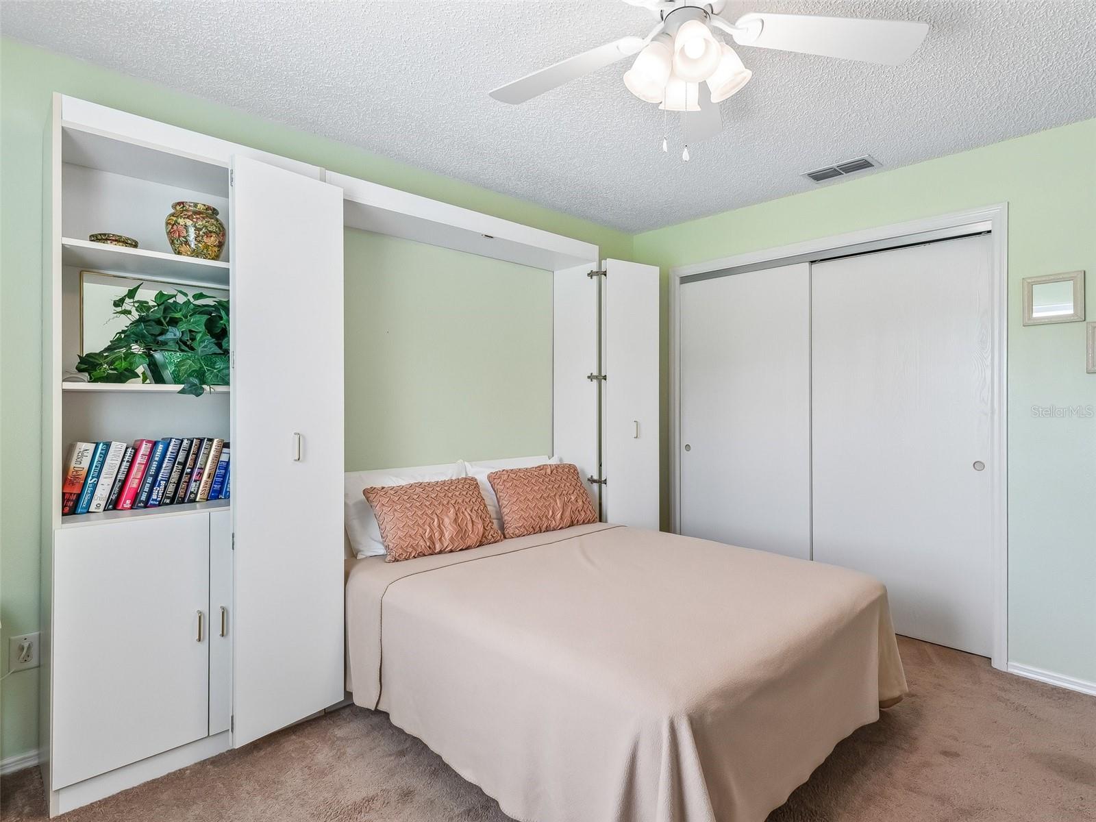 Listing photo id 19 for 2863 Barboza Drive