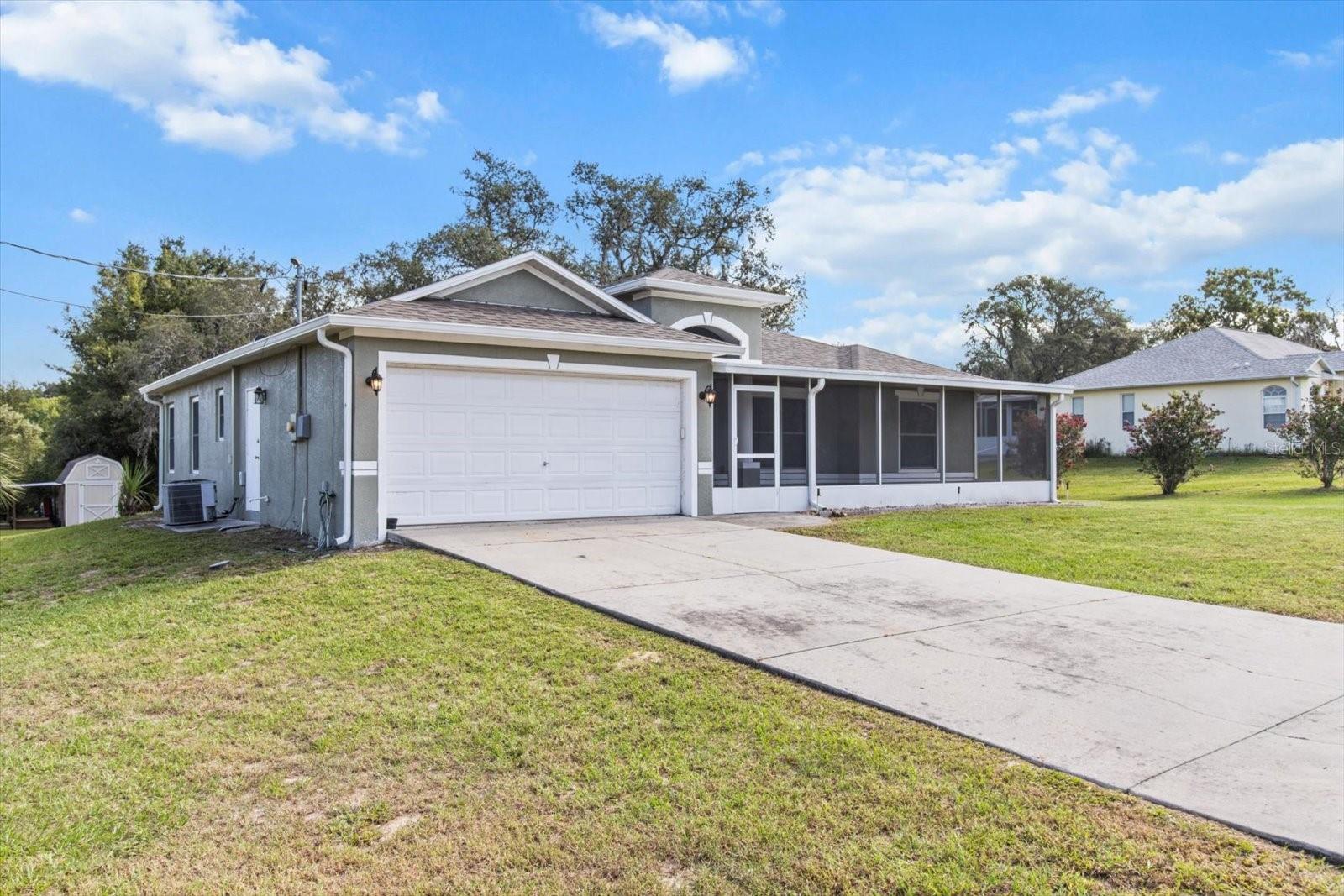 Image 3 of 38 For 5921 Meadowpark Lane