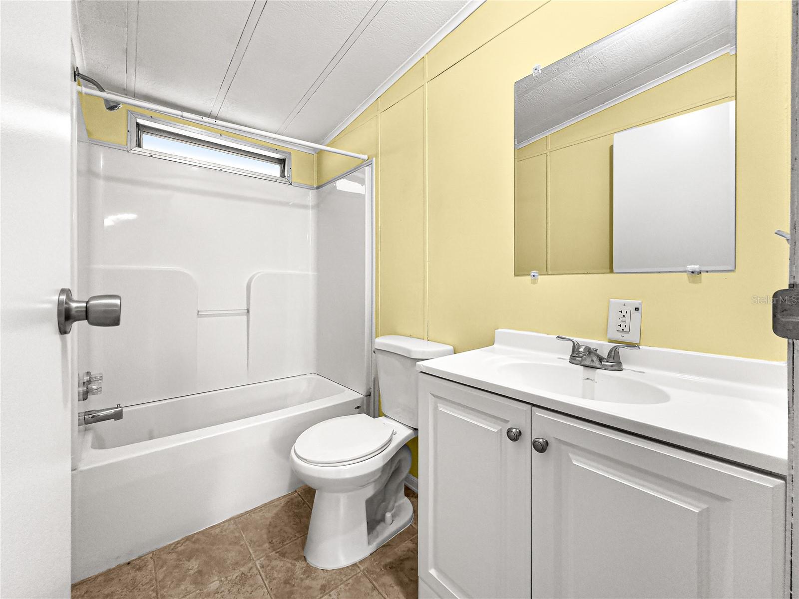 Image 17 of 29 For 6848 84th Place
