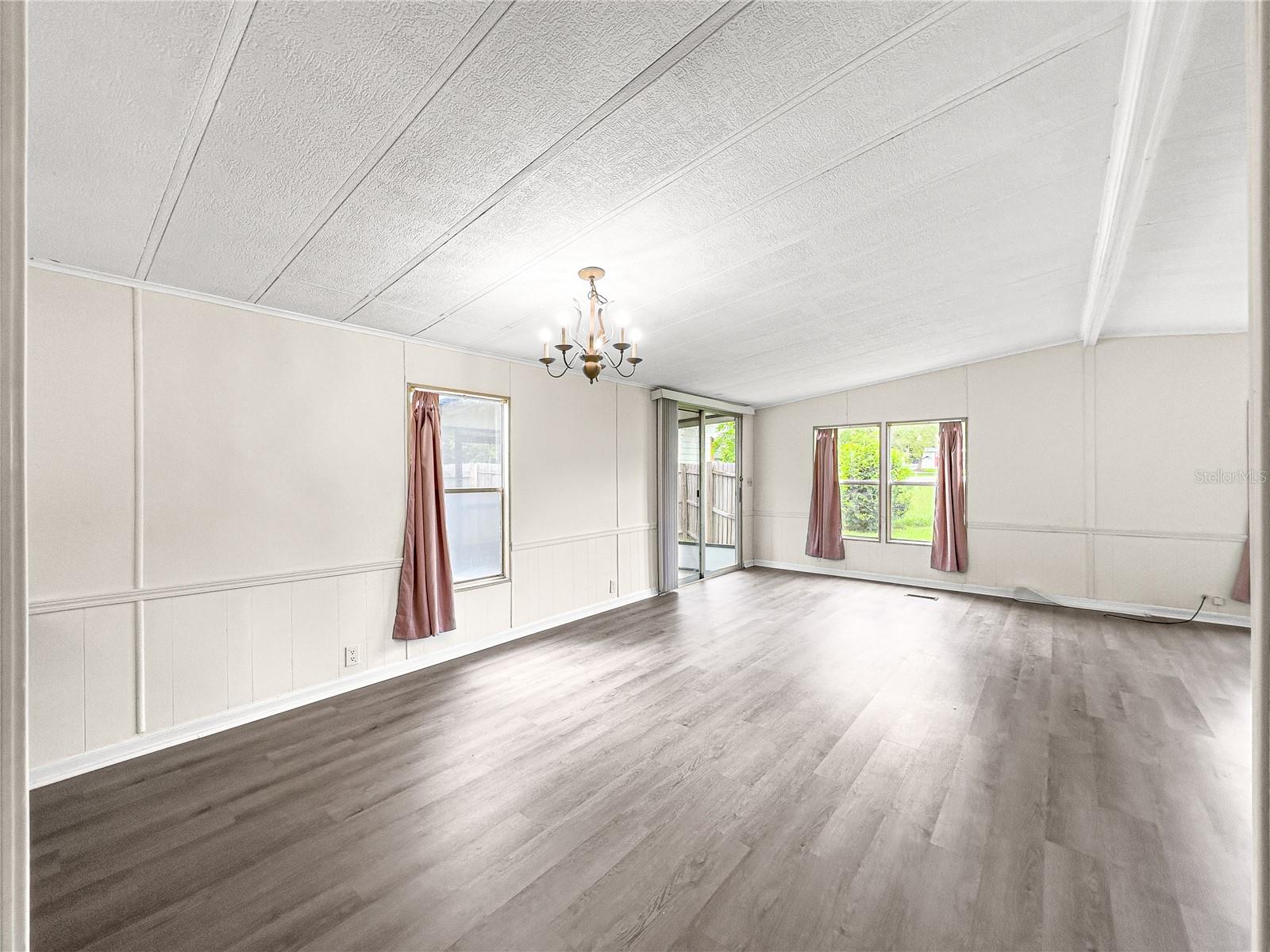 Image 5 of 29 For 6848 84th Place