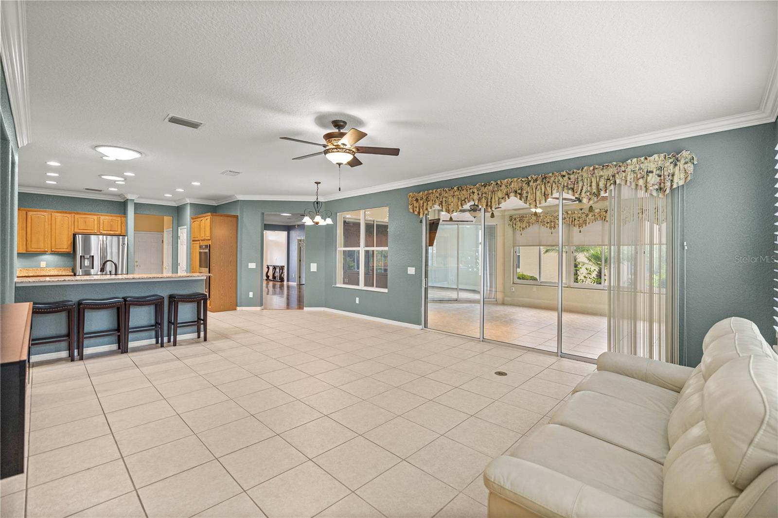 Image 13 of 30 For 8852 119th Street