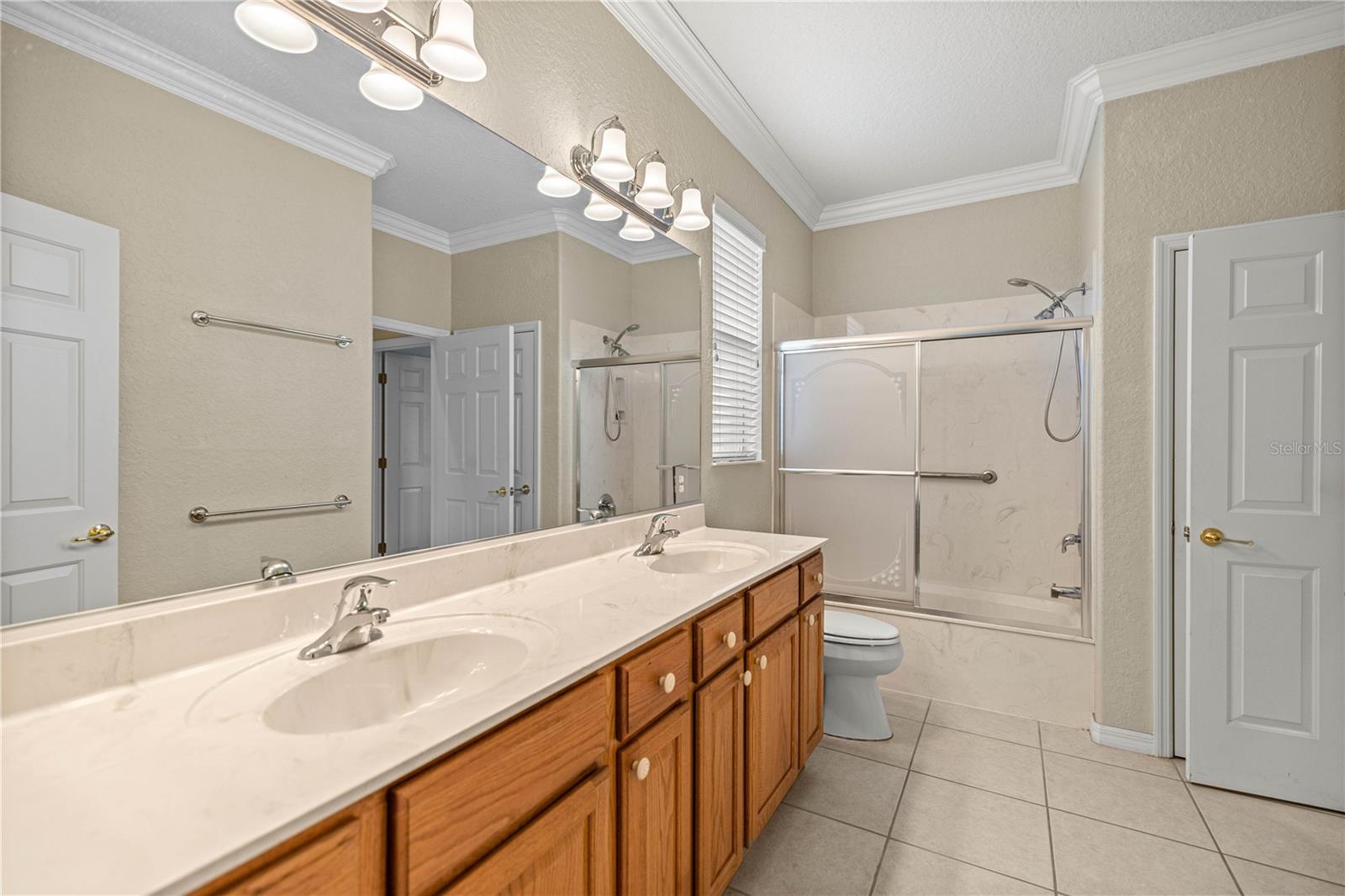 Image 16 of 30 For 8852 119th Street