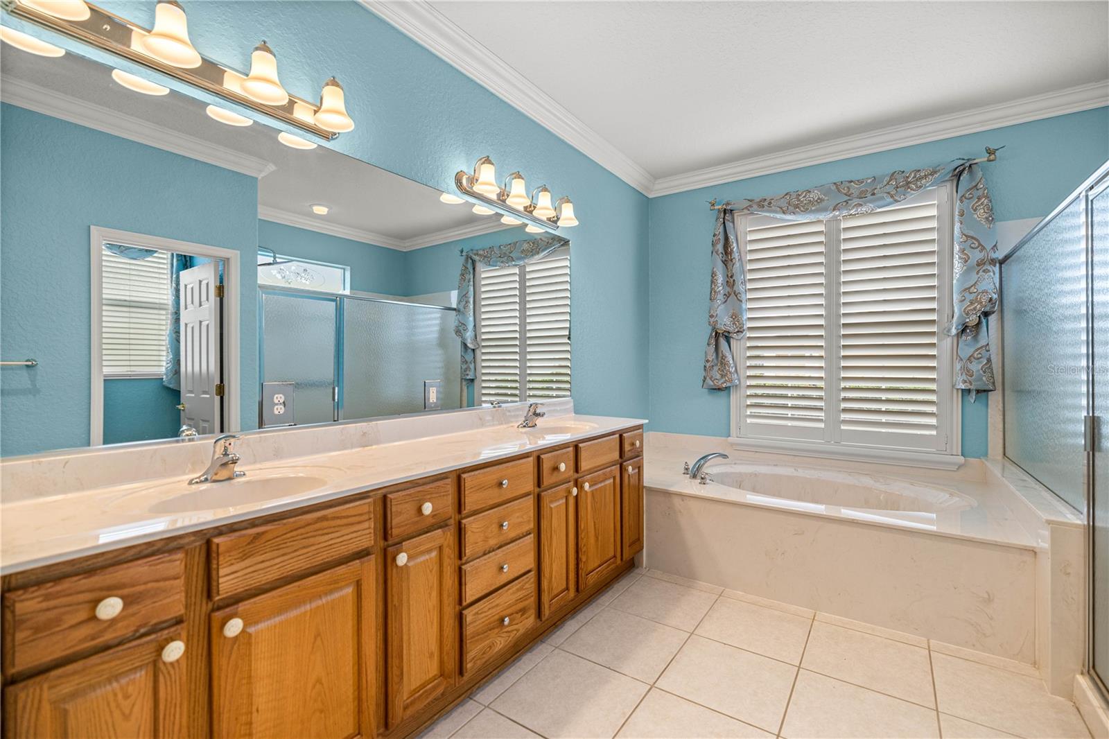 Image 21 of 30 For 8852 119th Street