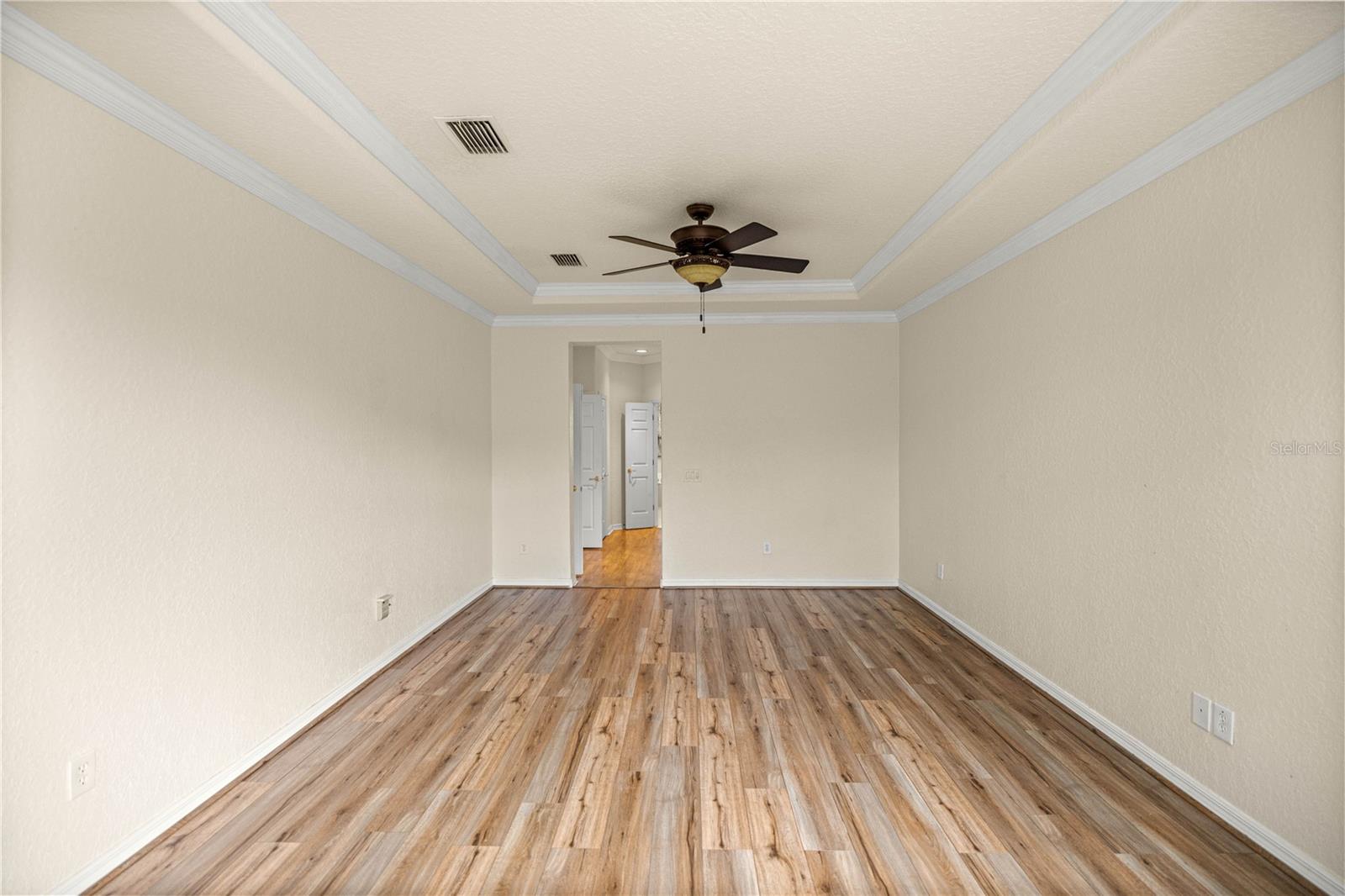 Image 23 of 30 For 8852 119th Street