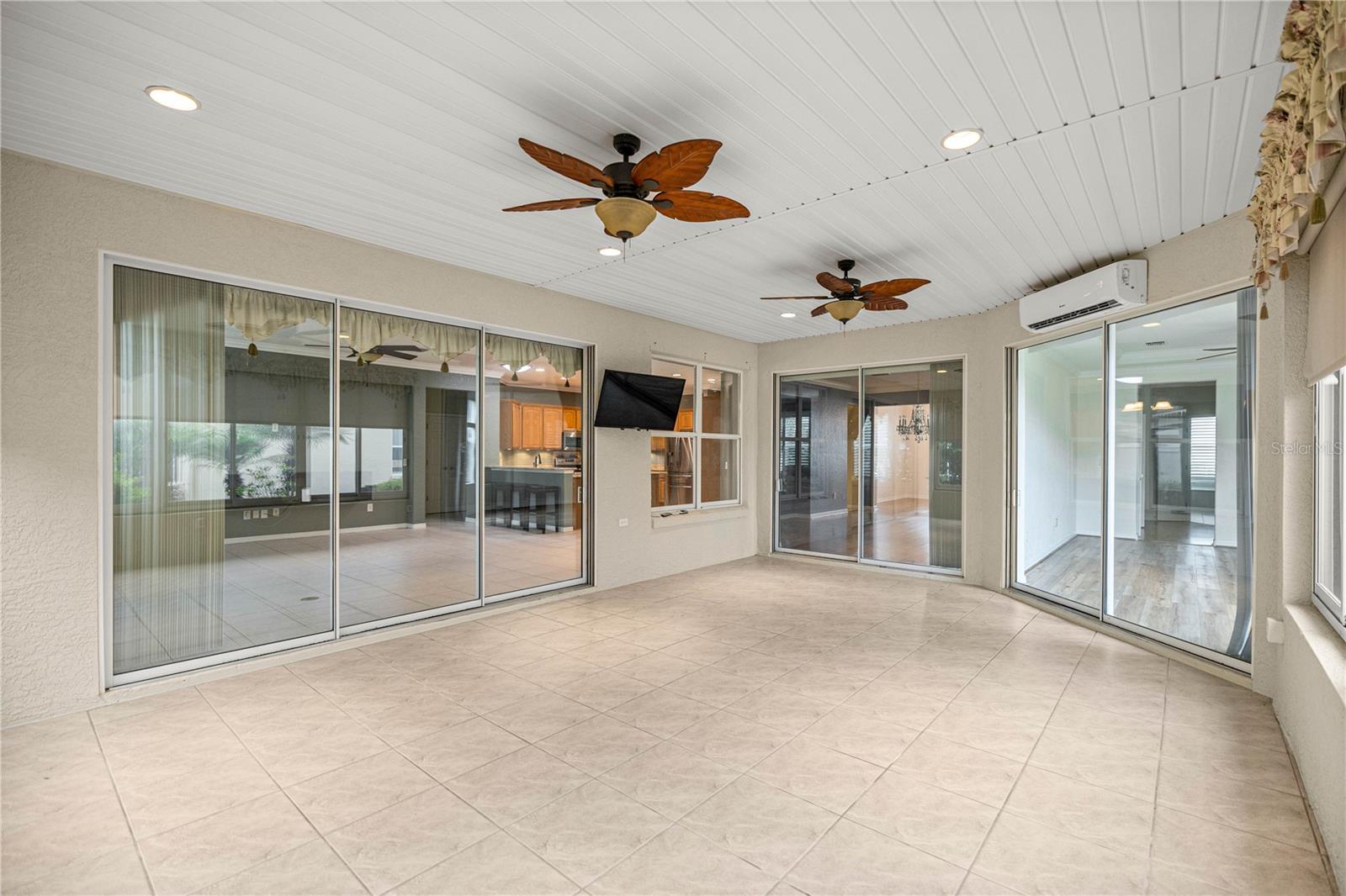 Image 27 of 30 For 8852 119th Street
