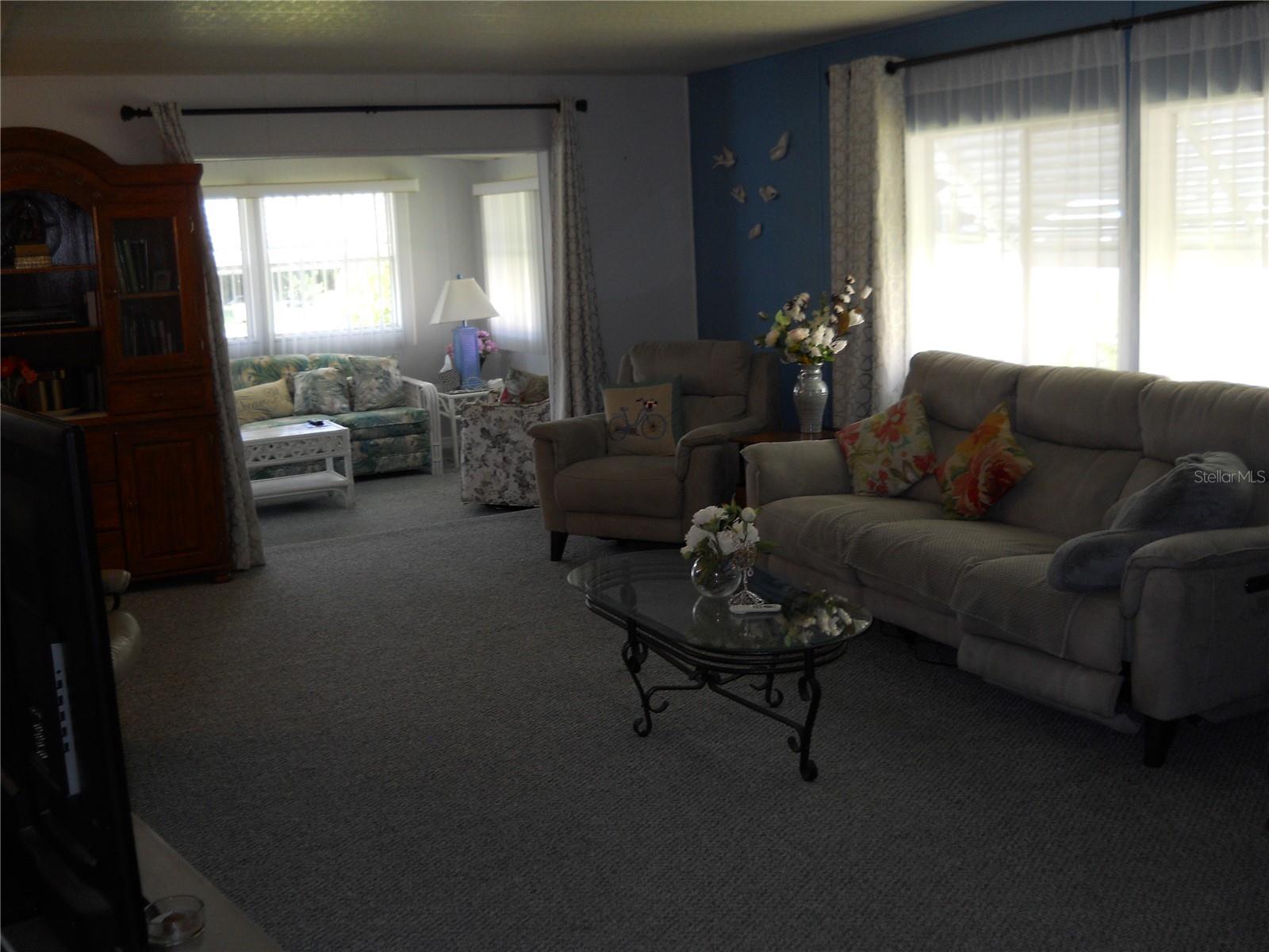 Image 10 of 33 For 919 Weeping Willow Avenue