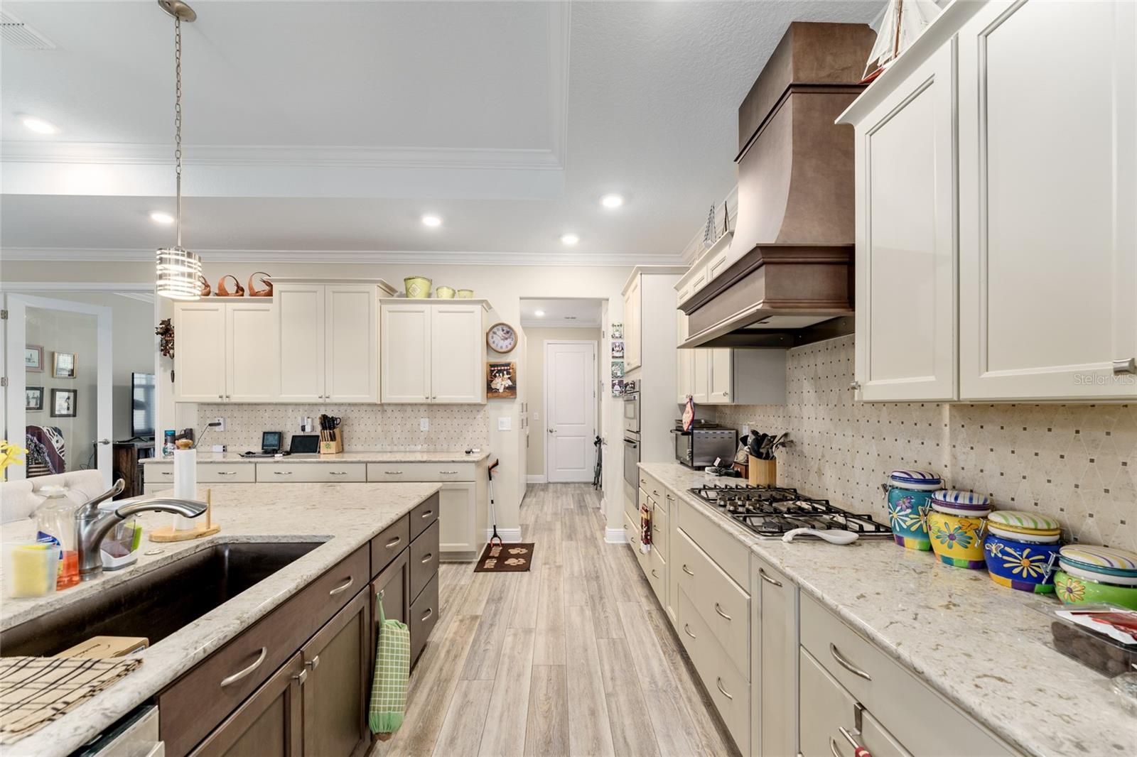 Image 17 of 67 For 9224 86th Place