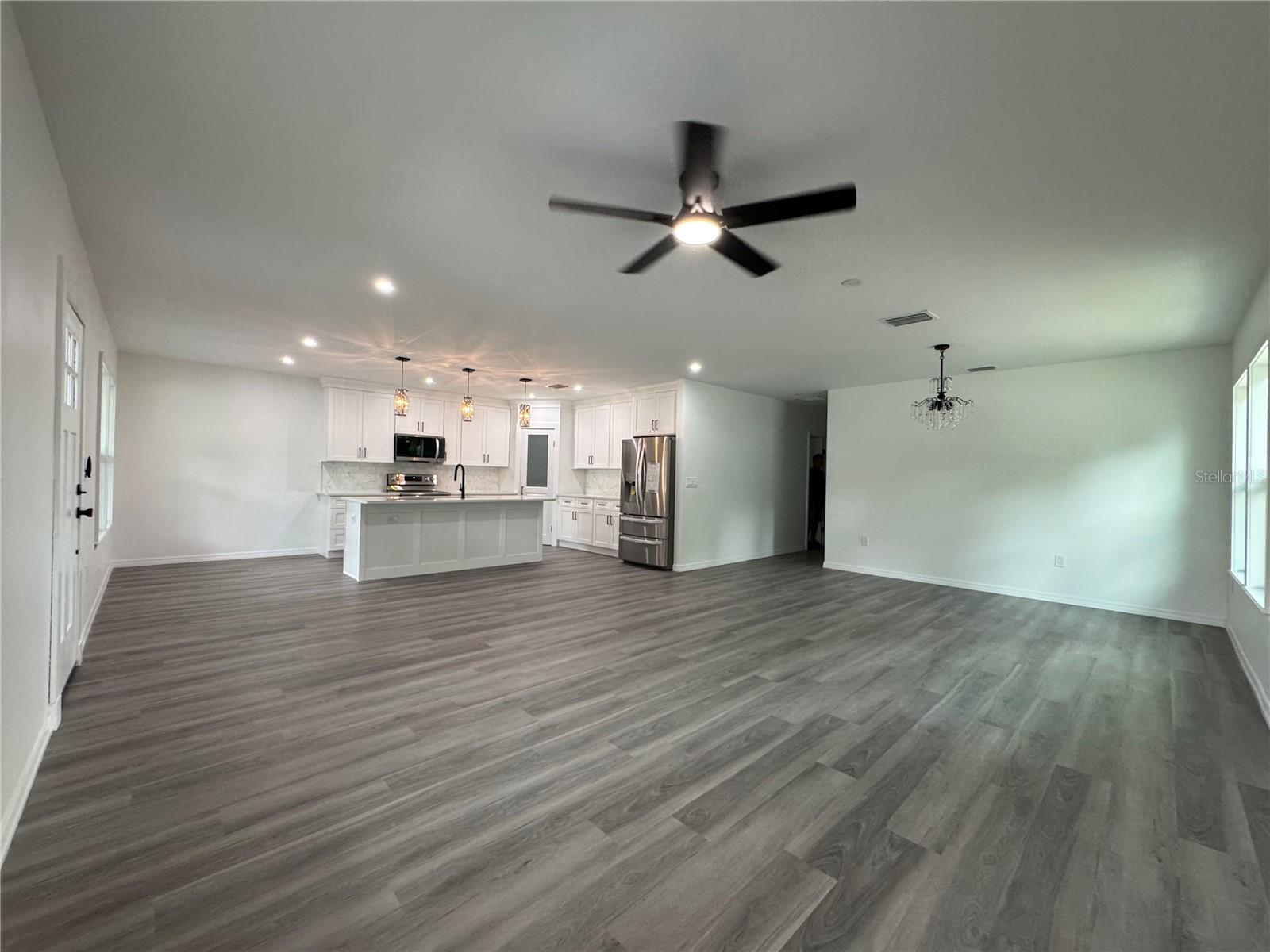 Image 12 of 32 For 408 1st Street