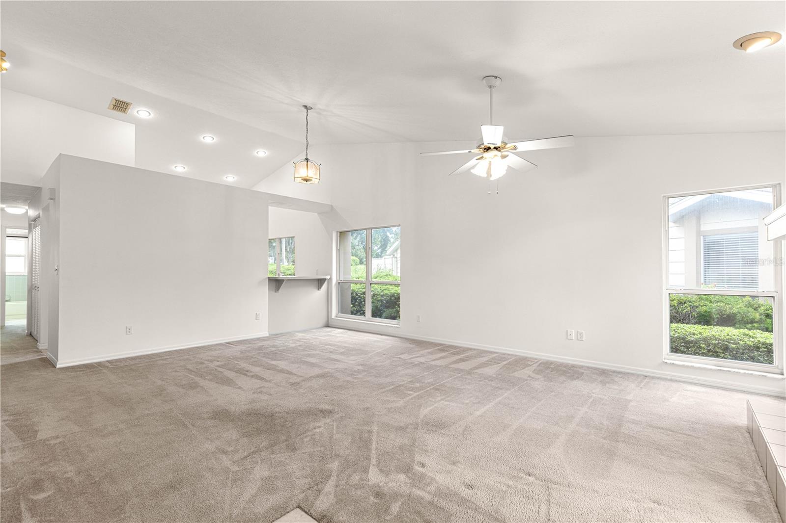 Image 7 of 39 For 2341 19th Circle