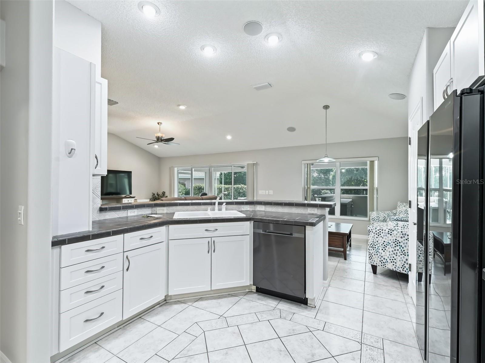 Image 11 of 25 For 7294 171st Brookhaven Place