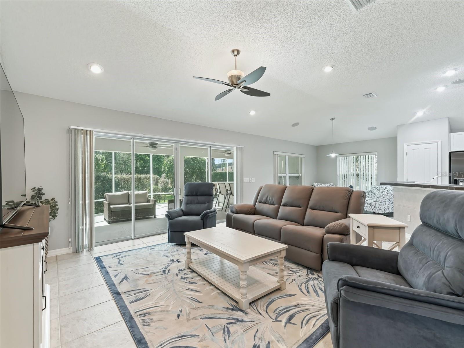 Image 5 of 25 For 7294 171st Brookhaven Place