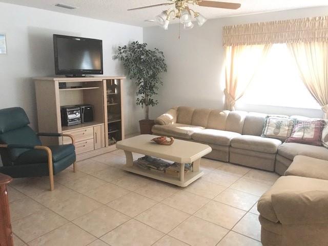 Image 8 of 13 For 748 Angelita Avenue