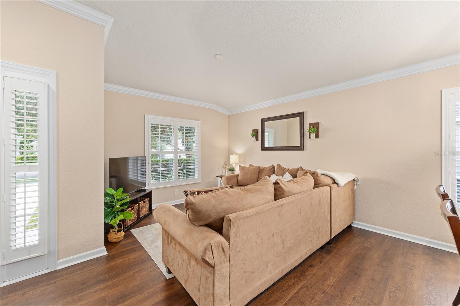 Image 10 of 66 For 5585 41st Street