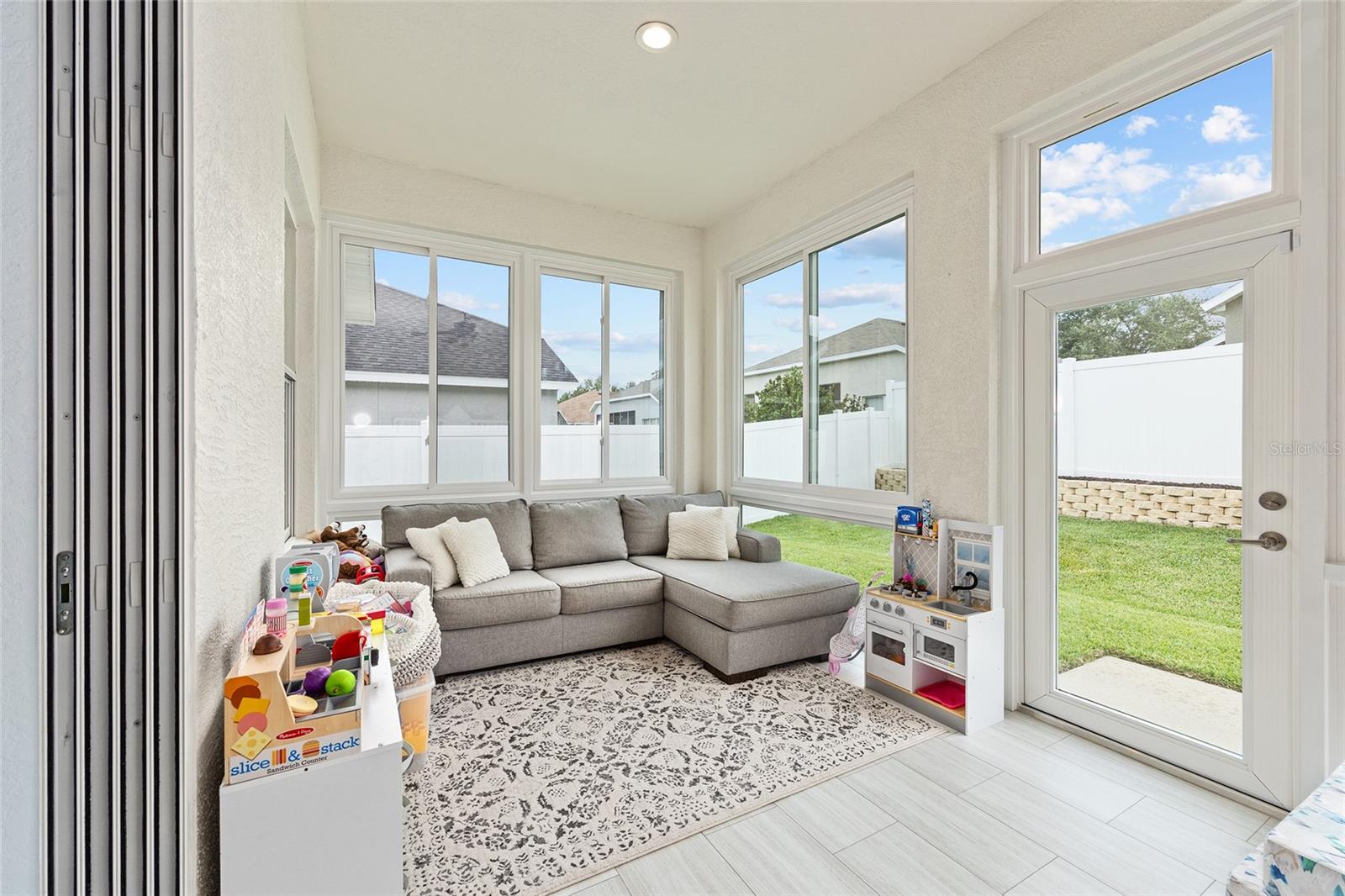Image 46 of 66 For 5585 41st Street