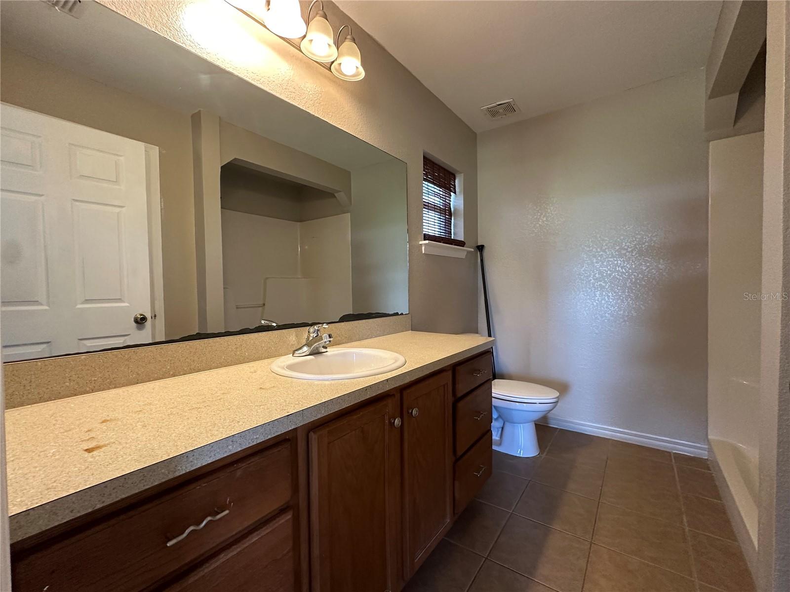 Listing photo id 11 for 3574 149th Terrace