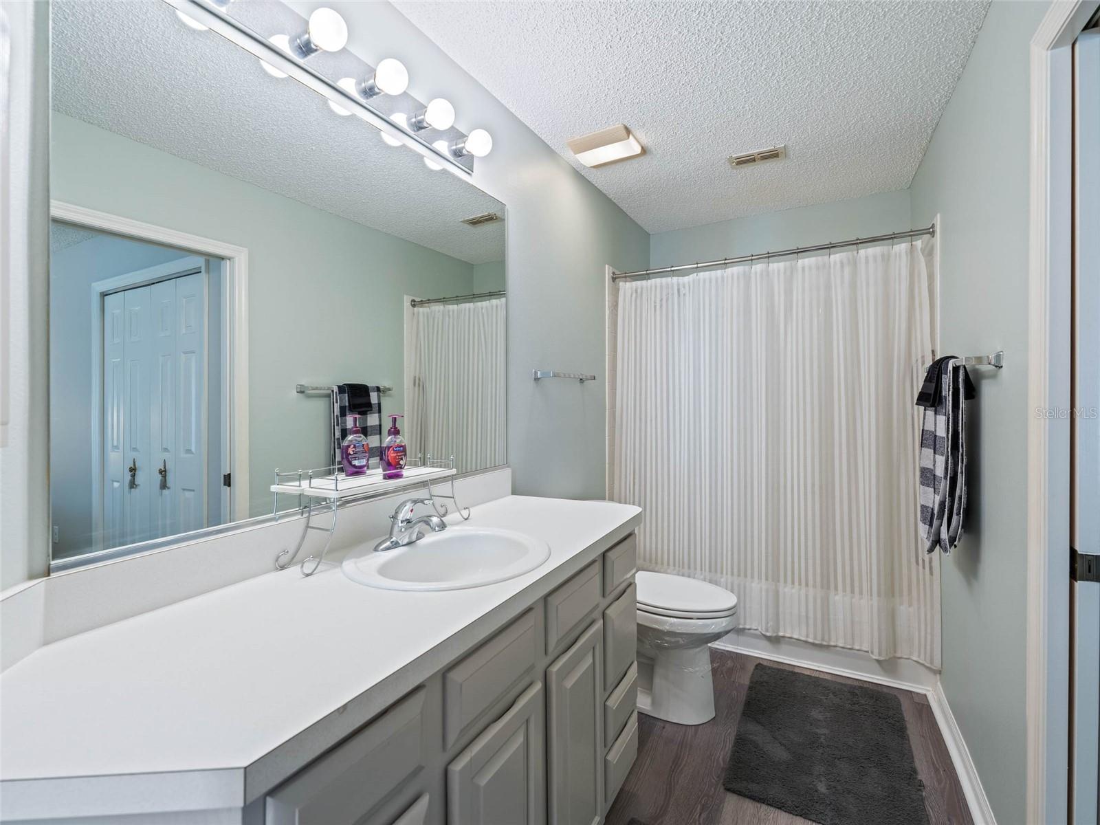 Image 5 of 24 For 901 San Benito Lane