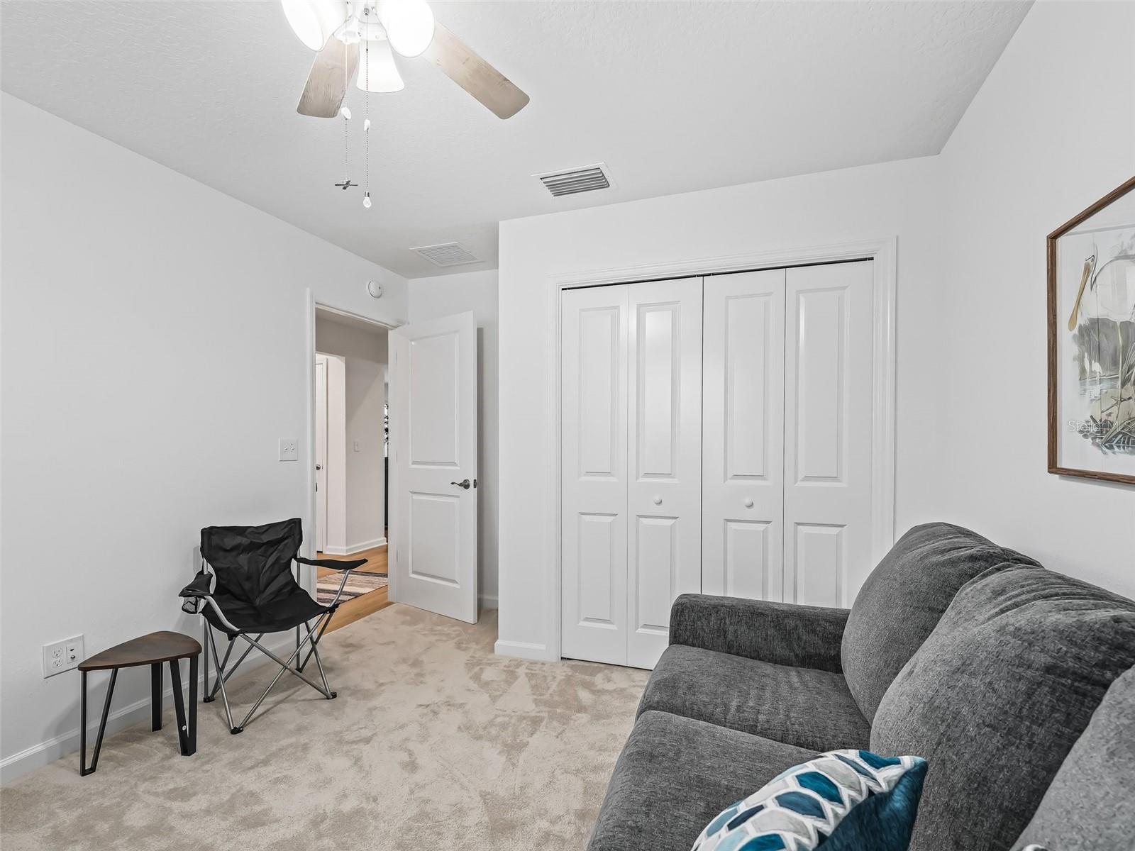Image 16 of 25 For 928 Veronica Court
