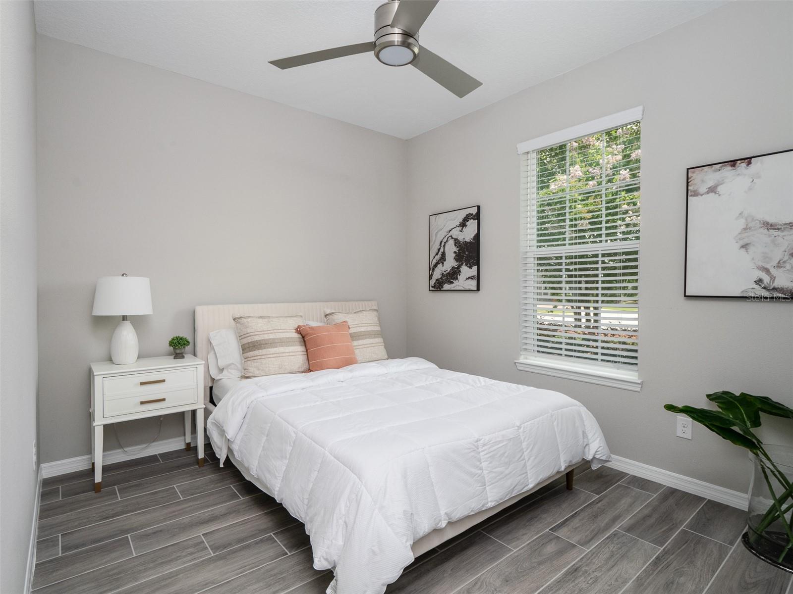 Image 7 of 26 For 5555 40th Place