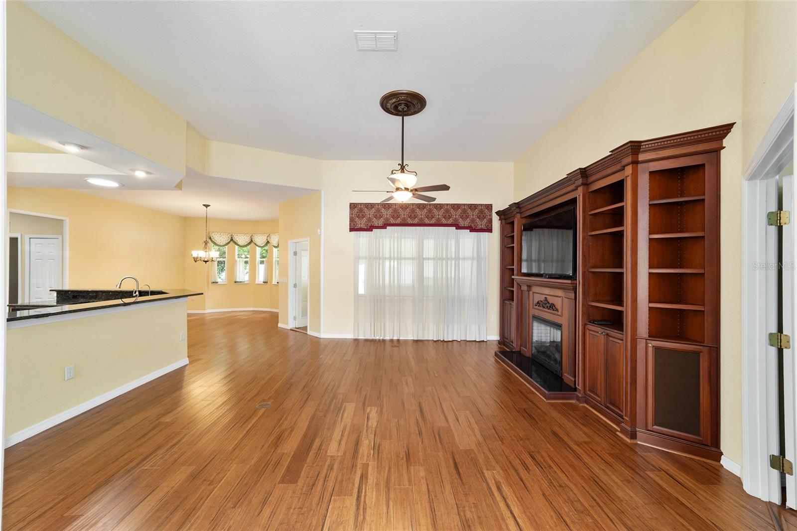 Image 10 of 49 For 11017 71st Circle