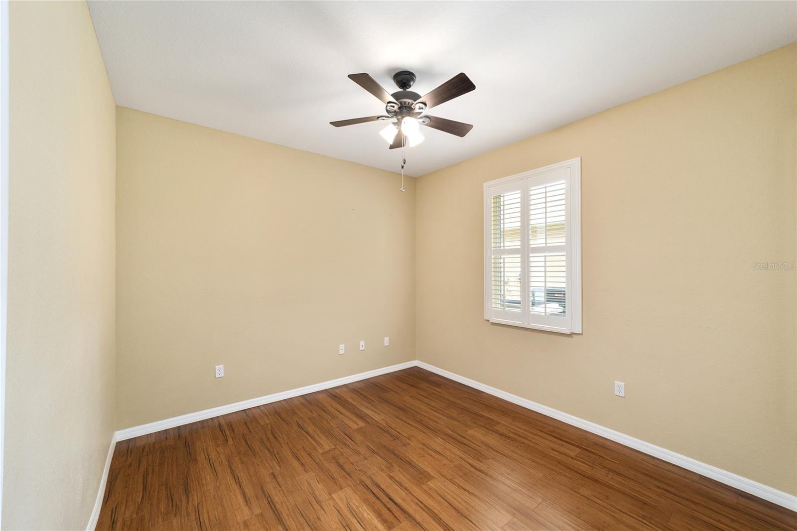 Image 33 of 49 For 11017 71st Circle