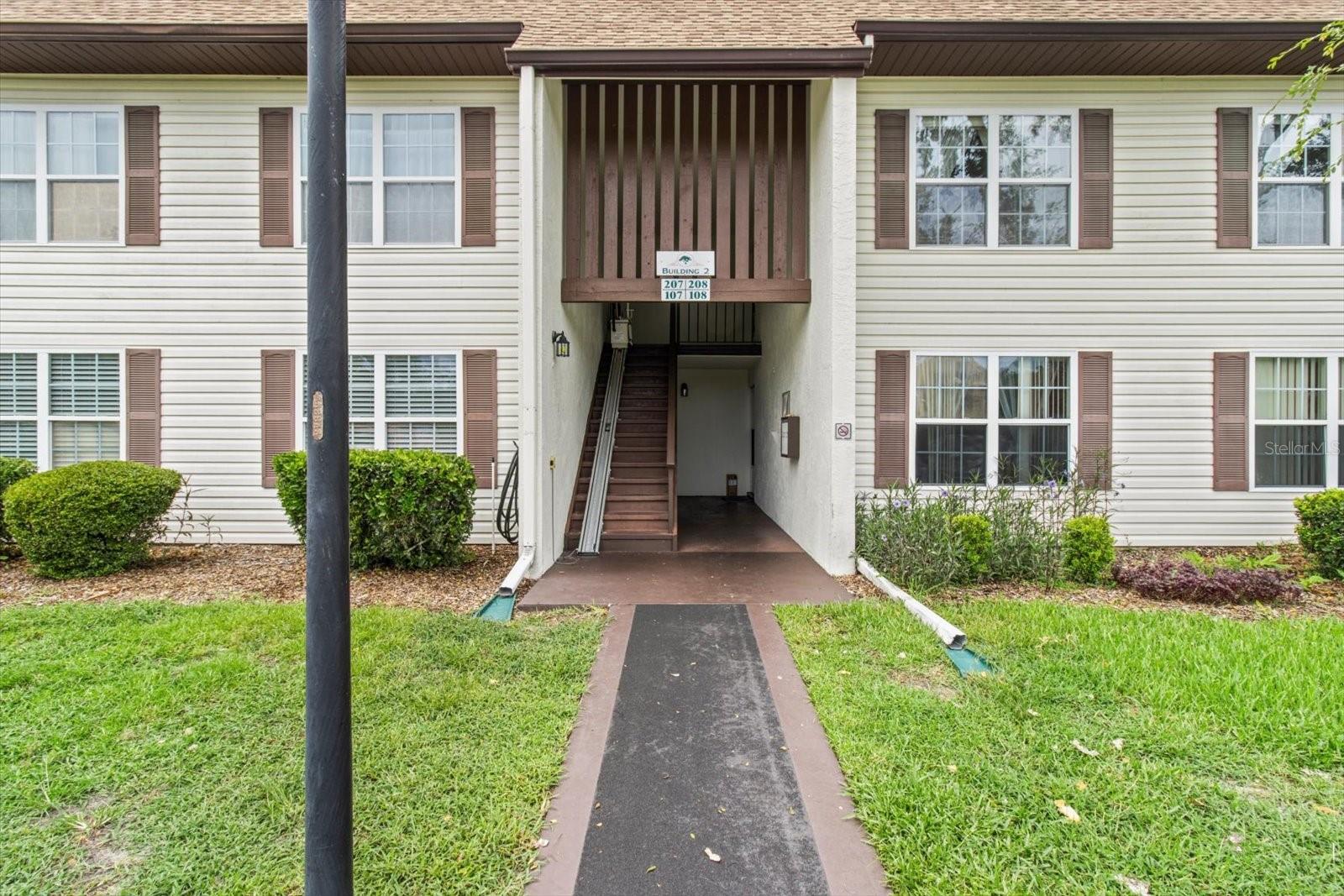 Image 24 of 49 For 2400 Forest Drive 208
