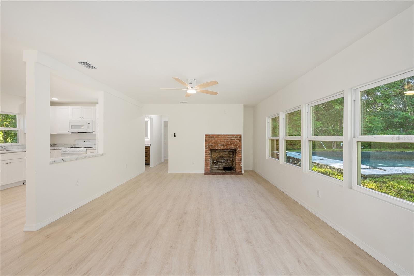 Image 20 of 38 For 1122 10th Street