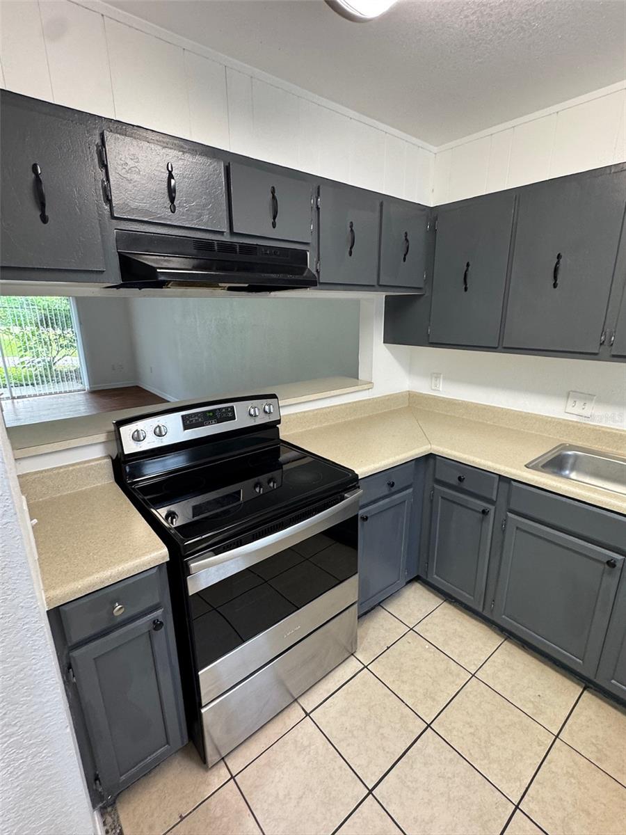 Image 4 of 16 For 1716-1716 3rd Street