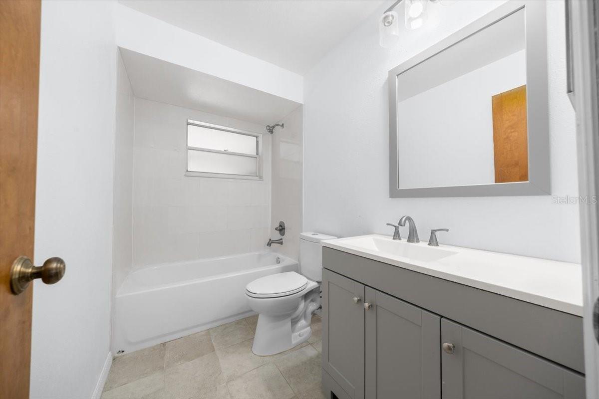 Image 19 of 40 For 4075 Alpine Avenue