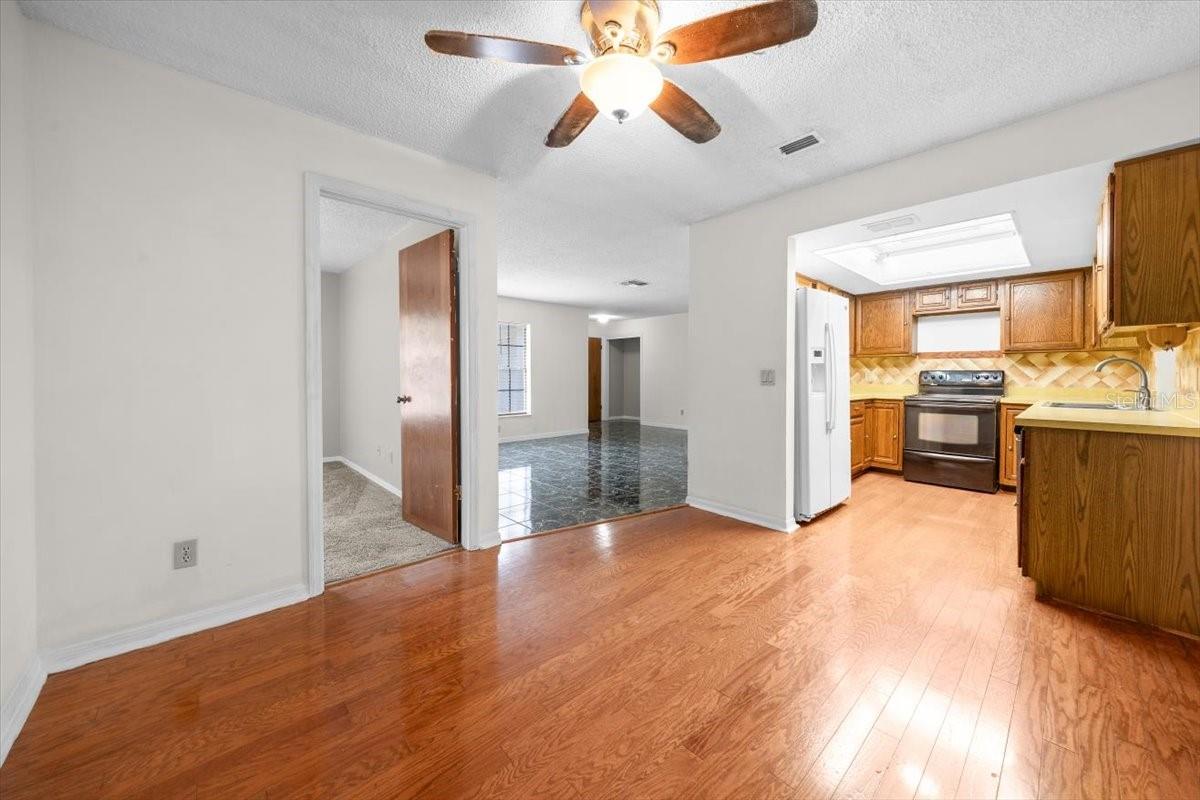 Image 22 of 40 For 4075 Alpine Avenue