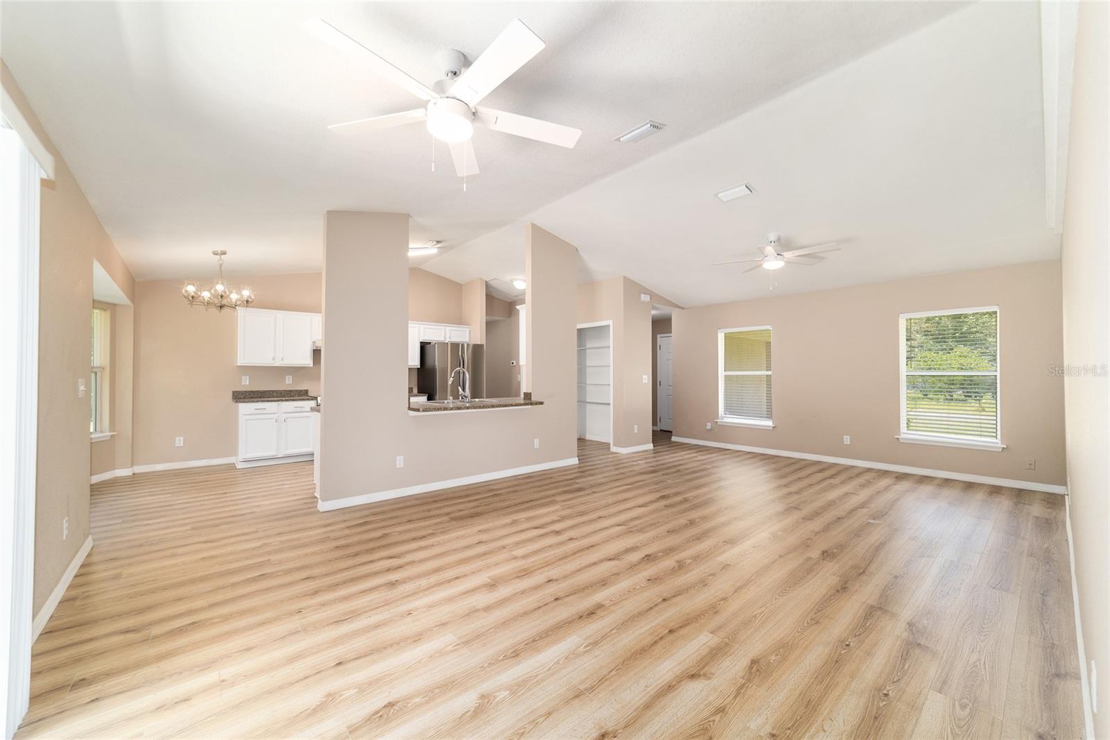 Image 15 of 51 For 5315 26th Avenue