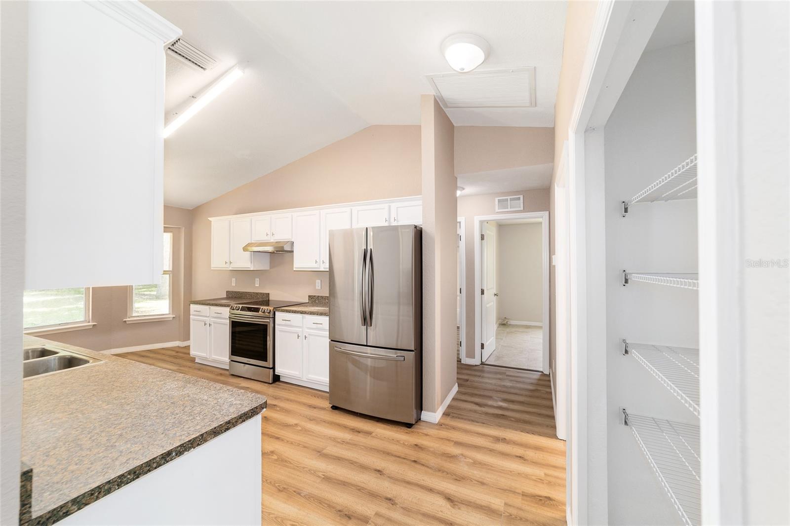 Image 24 of 51 For 5315 26th Avenue