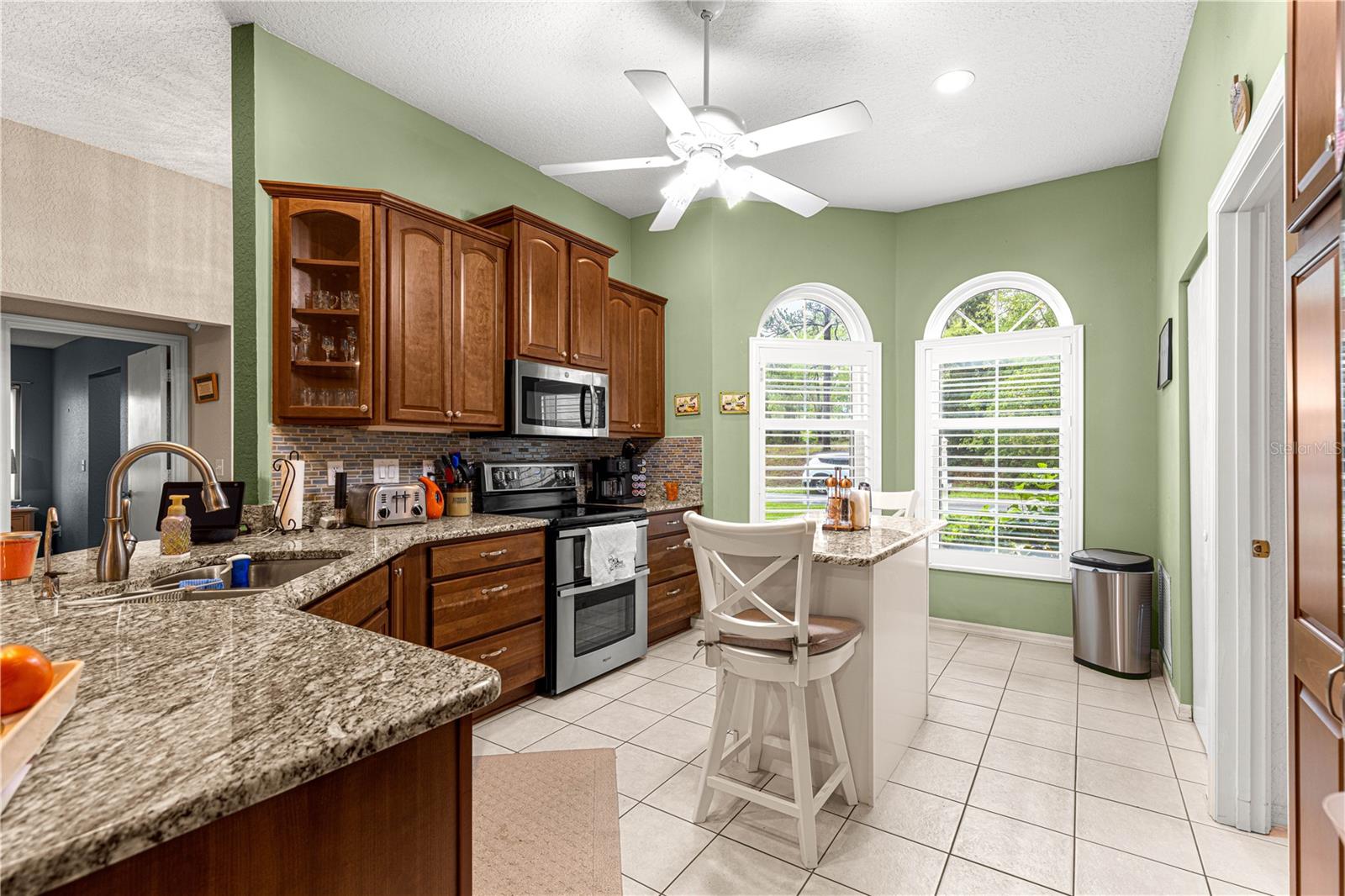 Image 3 of 37 For 8675 108th Street