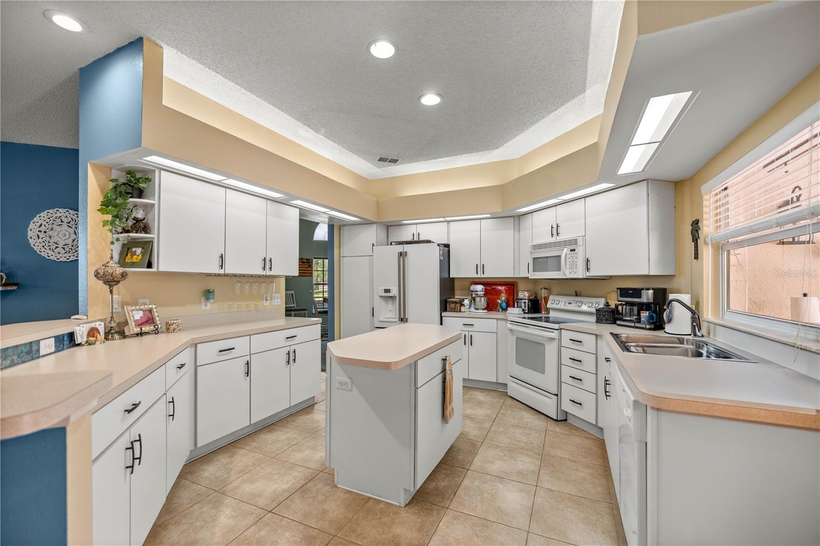 Image 10 of 31 For 5628 Hunters Ridge Circle