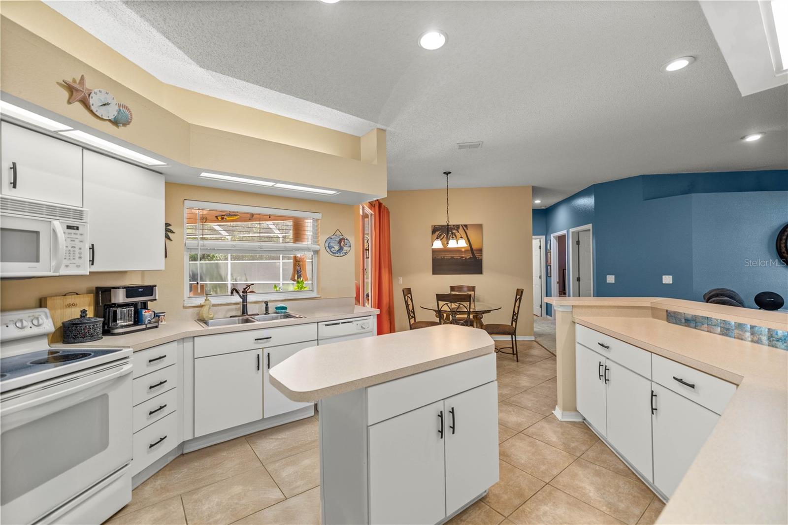 Image 11 of 31 For 5628 Hunters Ridge Circle