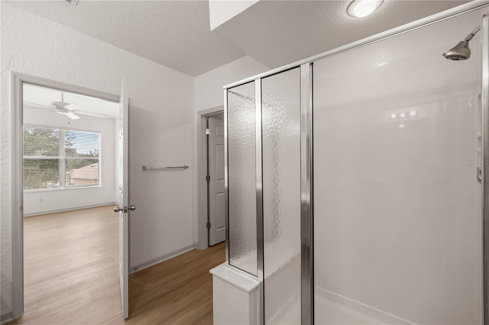 Listing photo id 14 for 4570 52nd Circle 104