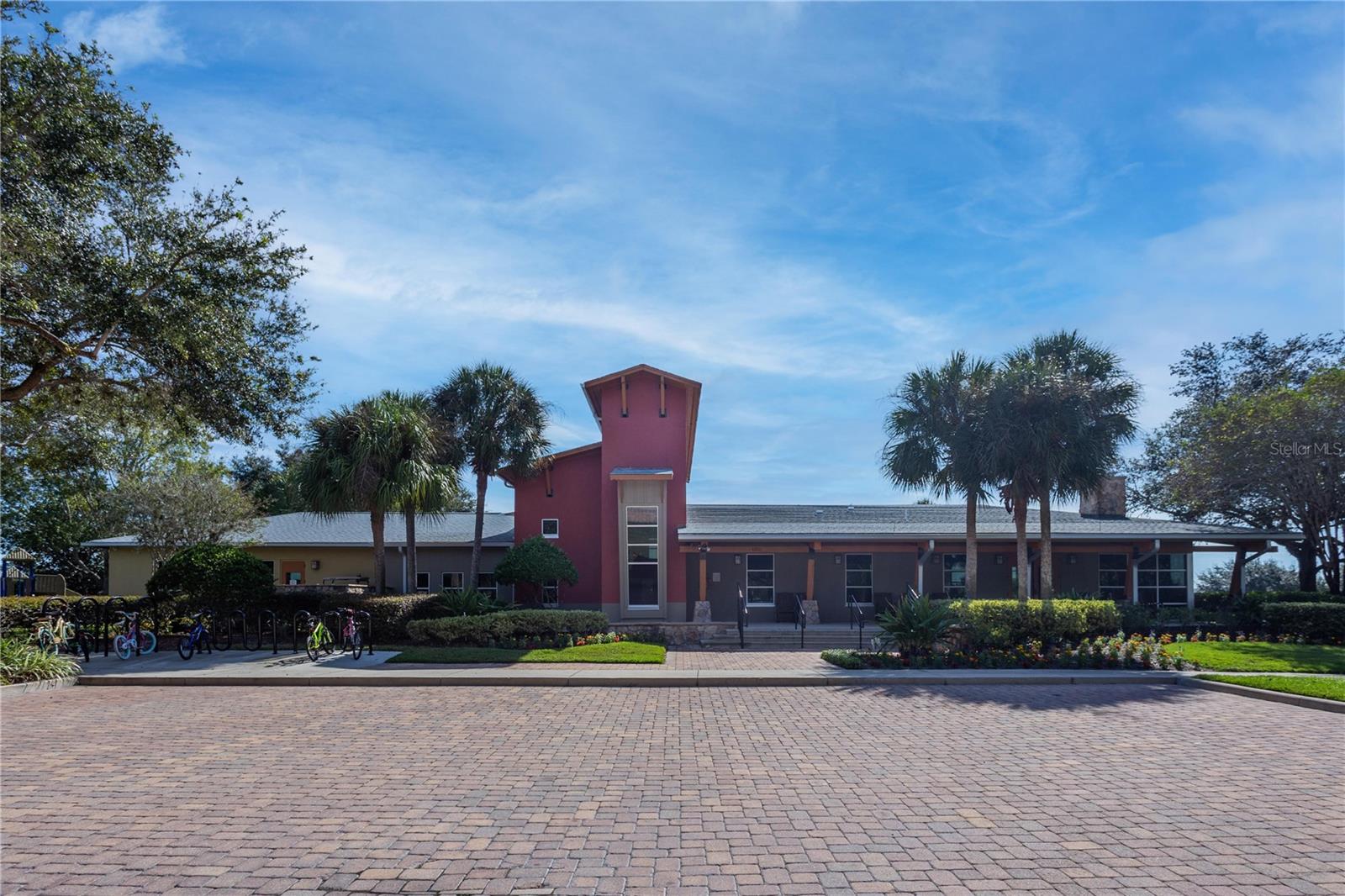 Listing photo id 23 for 4570 52nd Circle 104