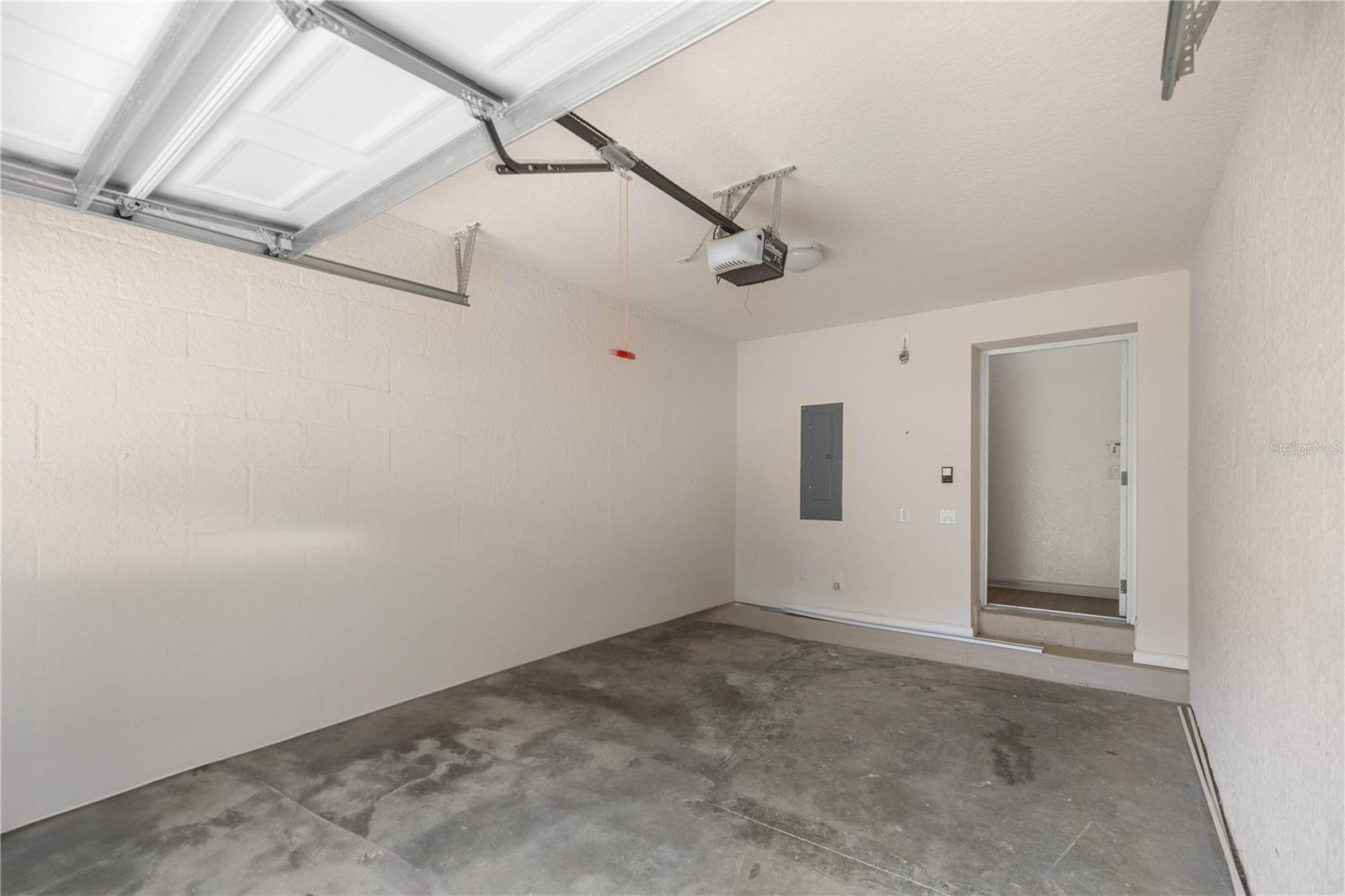 Listing photo id 3 for 4570 52nd Circle 104