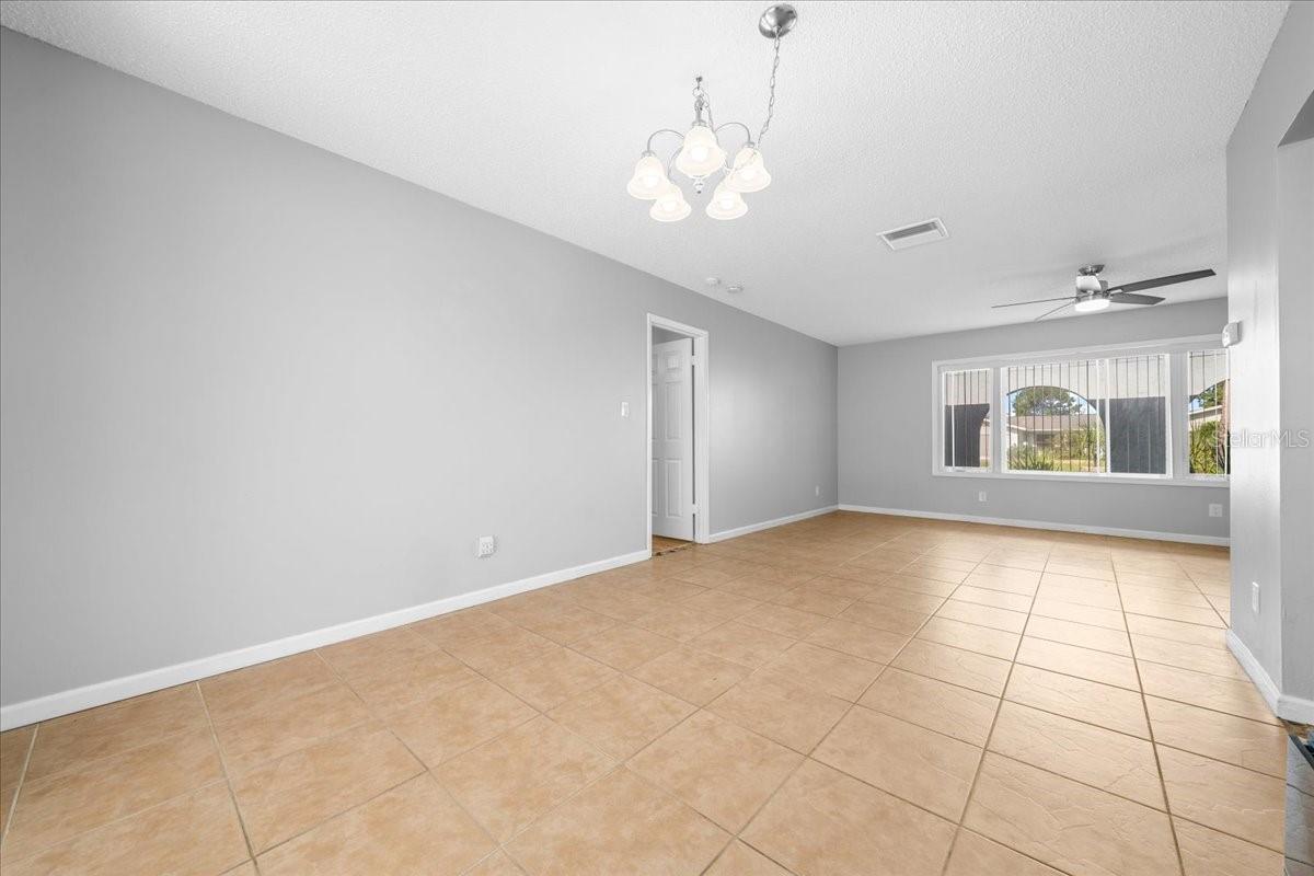 Image 8 of 50 For 819 Country Club Drive
